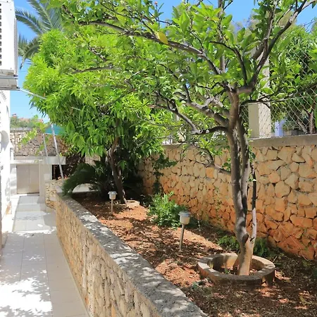 Lägenhet Apartments By The Sea Okrug Gornji, Ciovo - 8625 Trogir