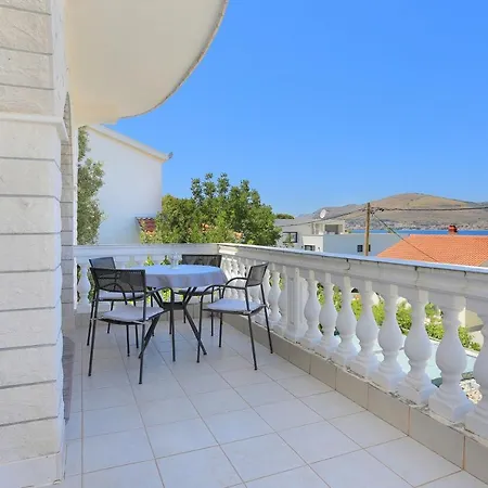 Apartments By The Sea Okrug Gornji, Ciovo - 8625 Trogir