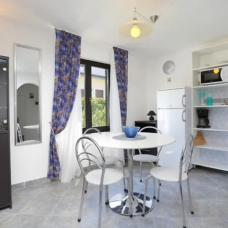 Apartments By The Sea Okrug Gornji, Ciovo - 8625 Trogir