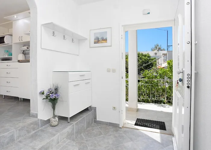 Apartament By The Sea Okrug Gornji, Ciovo - 8625 *