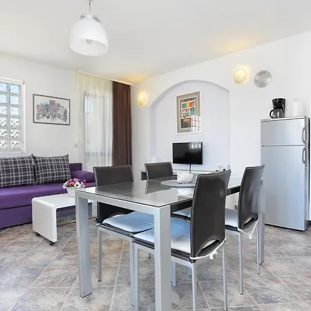 Apartman By The Sea Okrug Gornji, Ciovo - 8625 Trogir